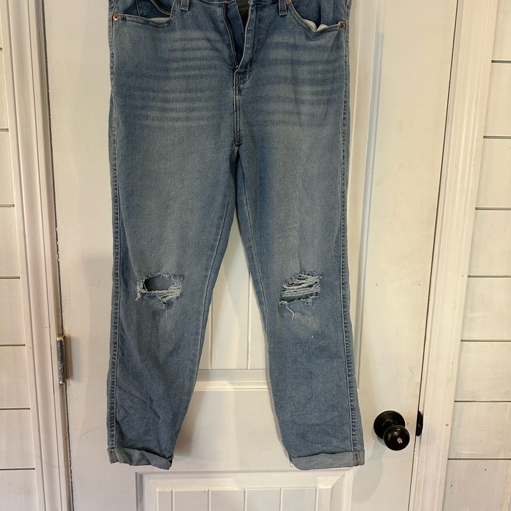 Signature by Levi Strauss Light Blue Boyfriend Jeans